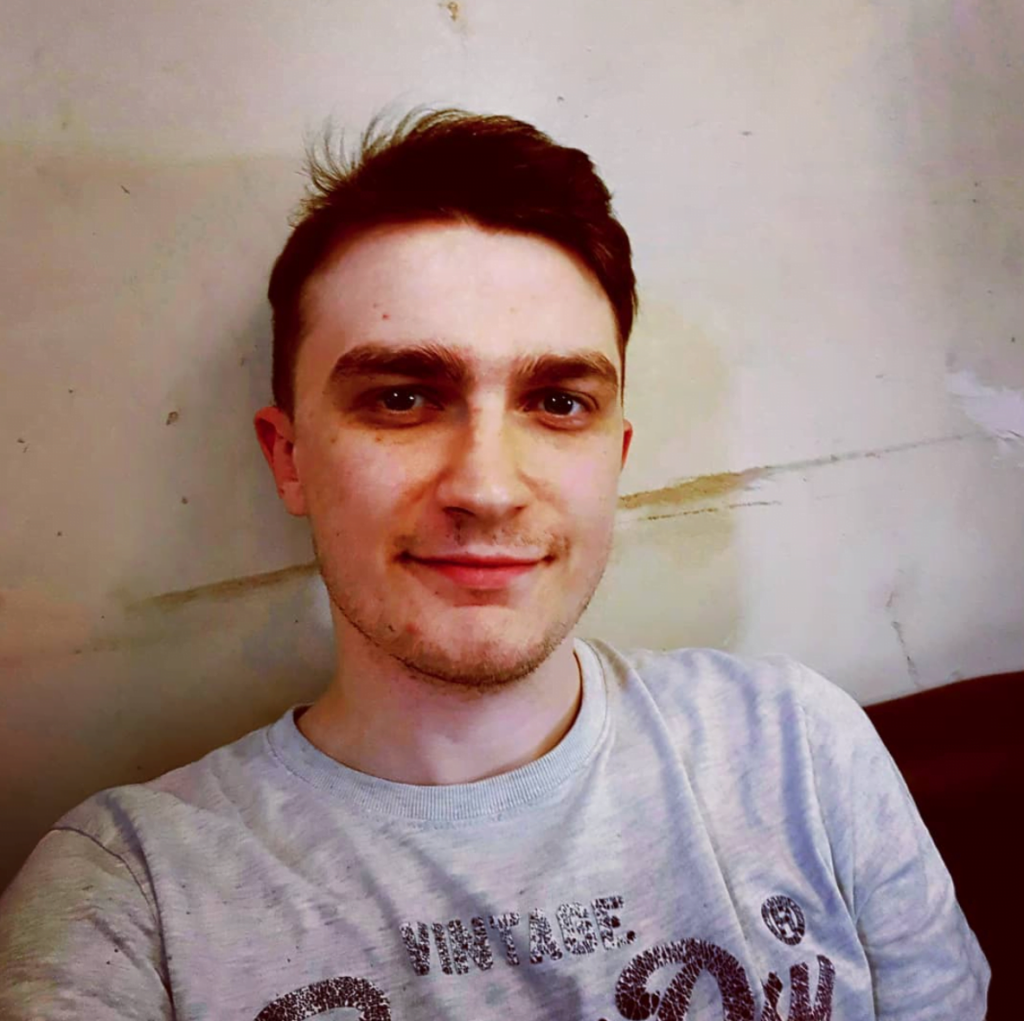 Thomas Pew runs the London Landmarks Half Marathon on Sunday 1st August 2021